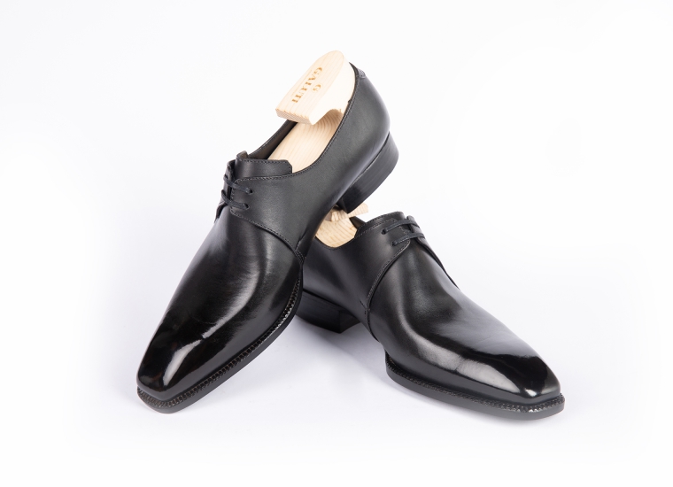 Derby 2 Eyelets Black - LE