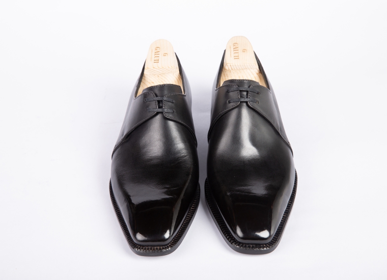 Derby 2 Eyelets Black - LE