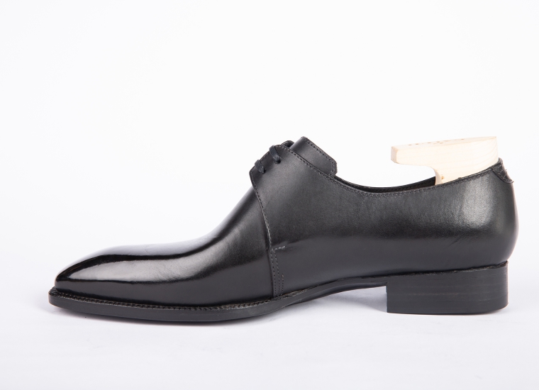 Derby 2 Eyelets Black - LE