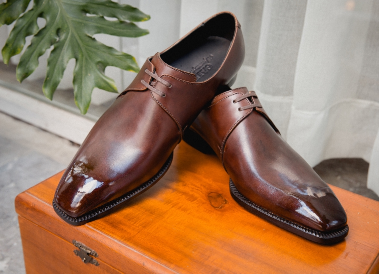 Derby 2 Eyelets Brown LE