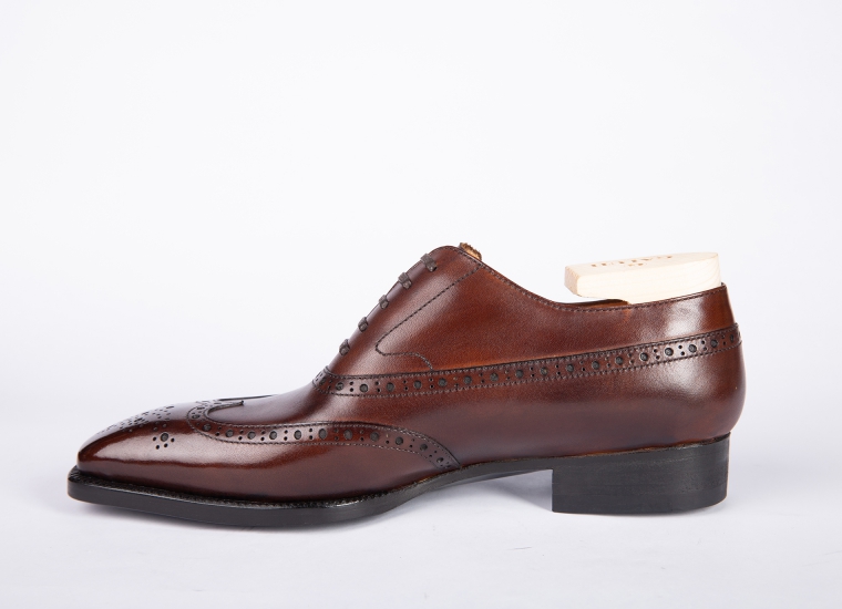 Brown Balmoral Wingtip Oxford LE