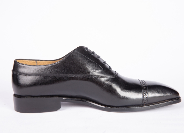 Black Balmoral Cap Toe Oxford RU