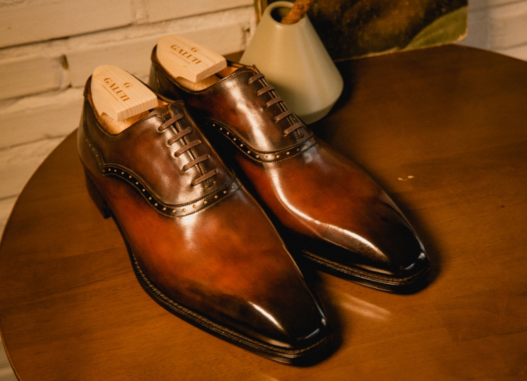 Brown Patina Plain Toe Oxford LE