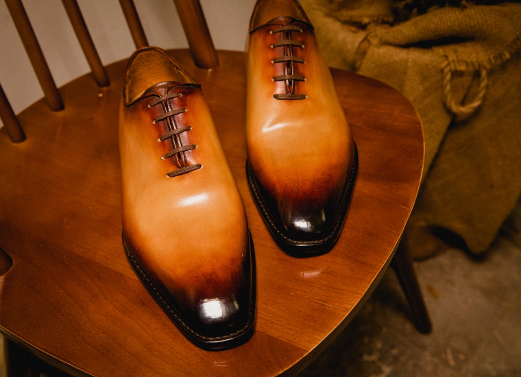 Oxford WholeCut Caramel LE 