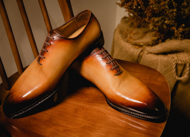 Oxford WholeCut Caramel LE 