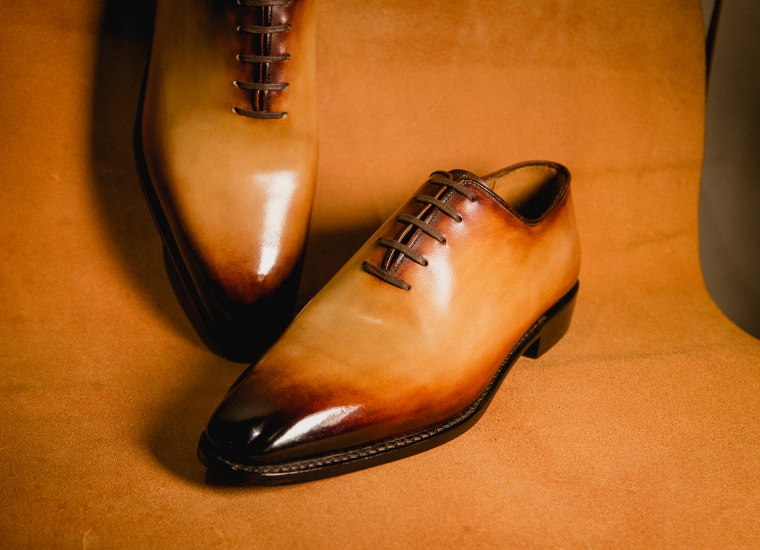 Oxford WholeCut Caramel LE 
