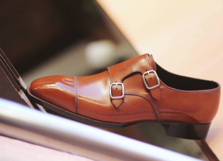 Double Monkstrap Light Brown LE