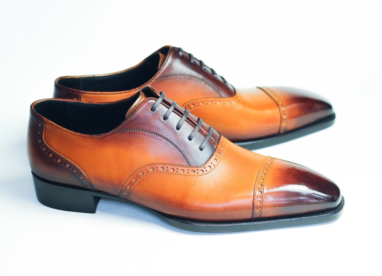 Light Brown Patina Adelaide Oxford LE