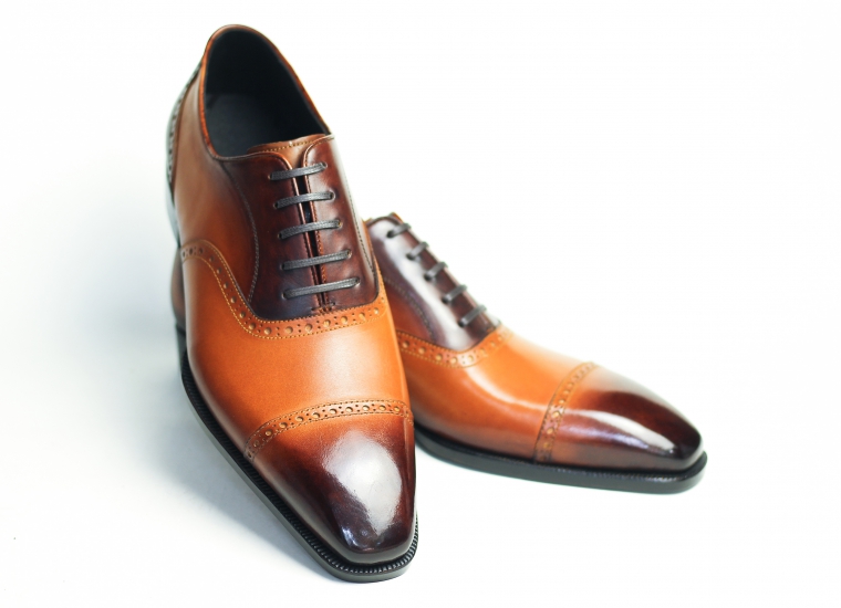 Light Brown Patina Adelaide Oxford LE