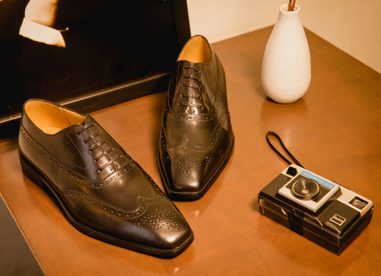 Oxford Wingtip Black RU