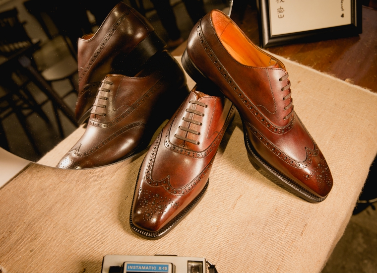 Brown Balmoral Wingtip Oxford LE