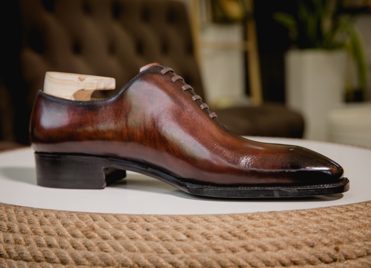 Oxford WholeCut Seamless Brown Patina LE
