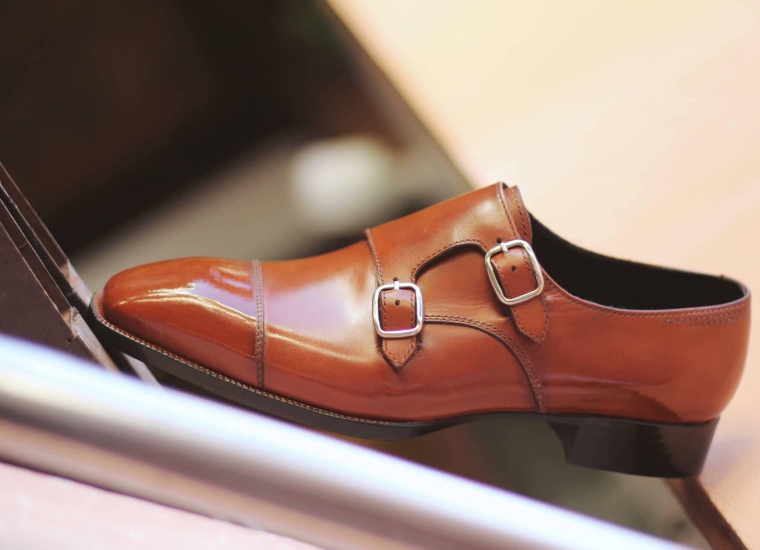 Double Monkstrap Light Brown LE